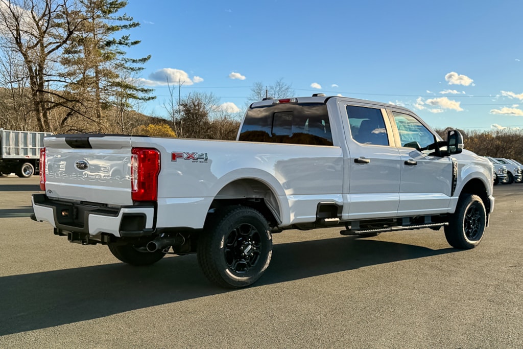 New 2026 Ford F350 Super Duty F-350 XL PICKUP