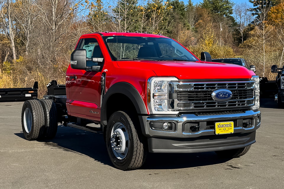2026 Ford F-600 Super Duty Chassis Cab XL's photo