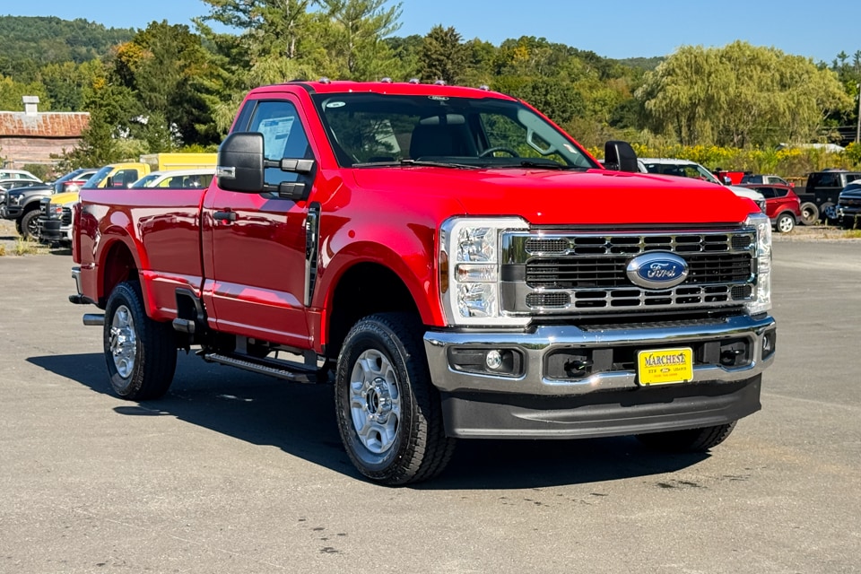 2026 Ford F-350 Super Duty XLT's photo