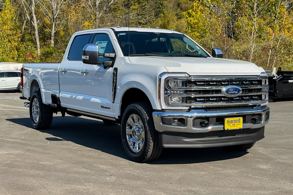2026 Ford F-350 Super Duty Lariat's photo