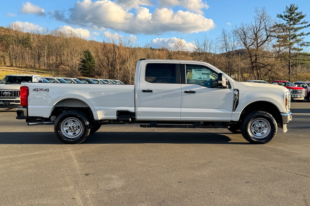 New 2026 Ford F350 Super Duty F-350 XL PICKUP