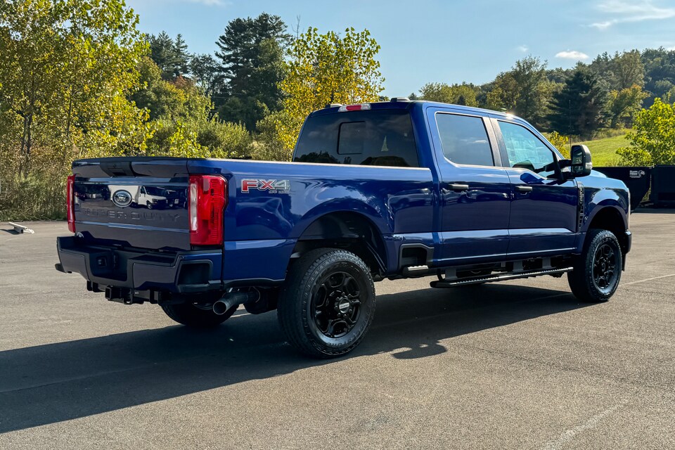 2026 Ford F-250 photo 2
