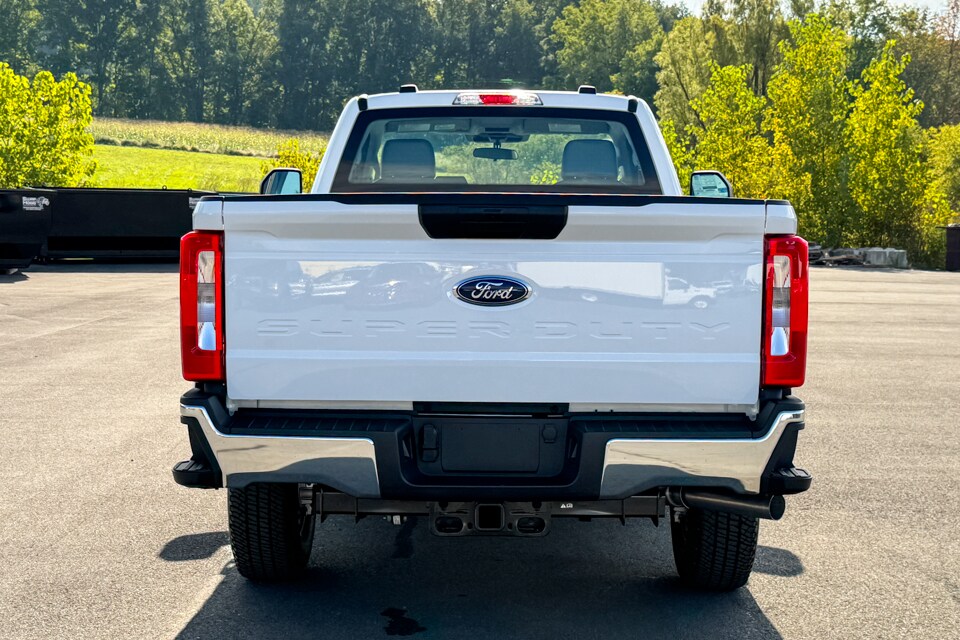 2026 Ford F-250 photo 4