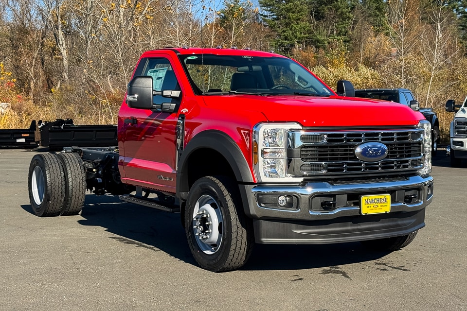 2026 Ford F-600 Super Duty Chassis Cab XL's photo