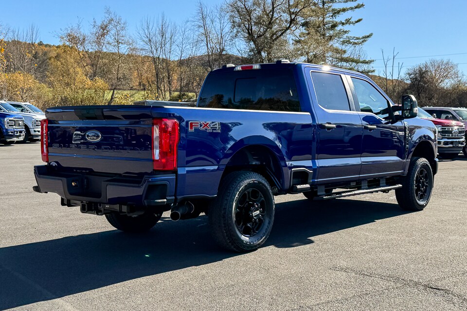 2026 Ford F-250 photo 2