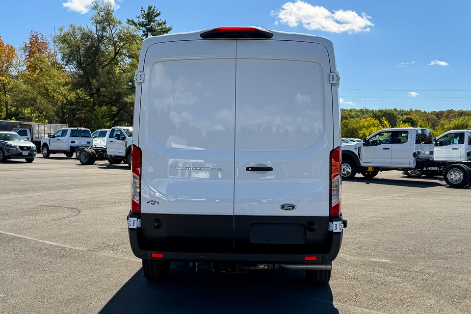 2025 Ford Transit Cargo Van photo 4