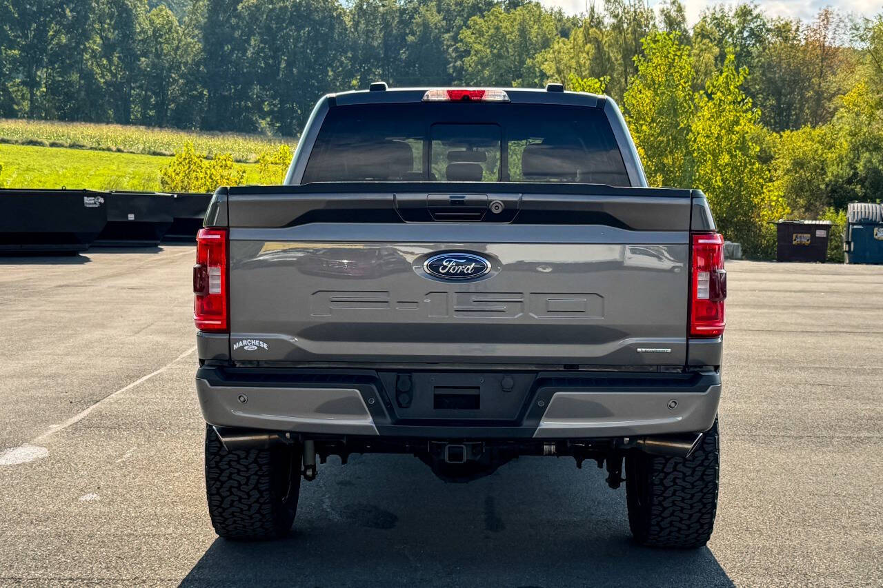 2021 Ford F-150 XLT photo 4
