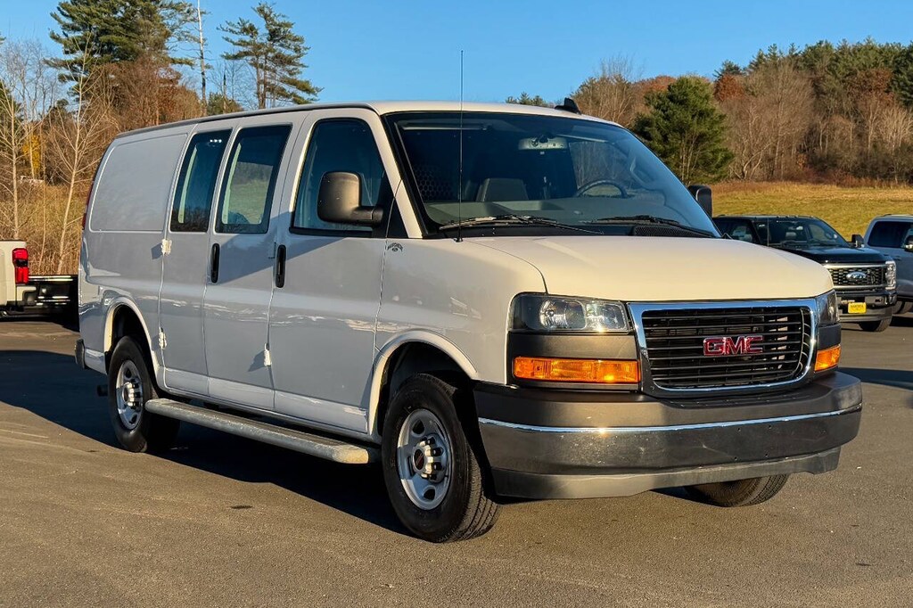Used 2024 GMC Savana 2500 3dr Cargo Van Full-Size