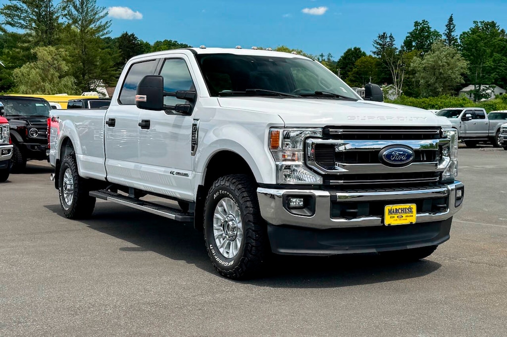 Used 2022 Ford F-350 Super Duty XLT 4x4 4dr Crew Cab 8 ft. LB SRW Pickup Pickup Truck