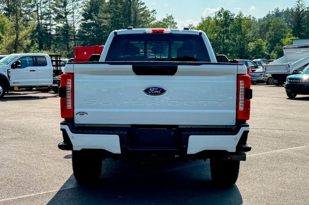 Used 2024 Ford F-350 Super Duty XL 4x4 4dr Supercab 6.8 ft. SB SRW Pickup Pickup Truck
