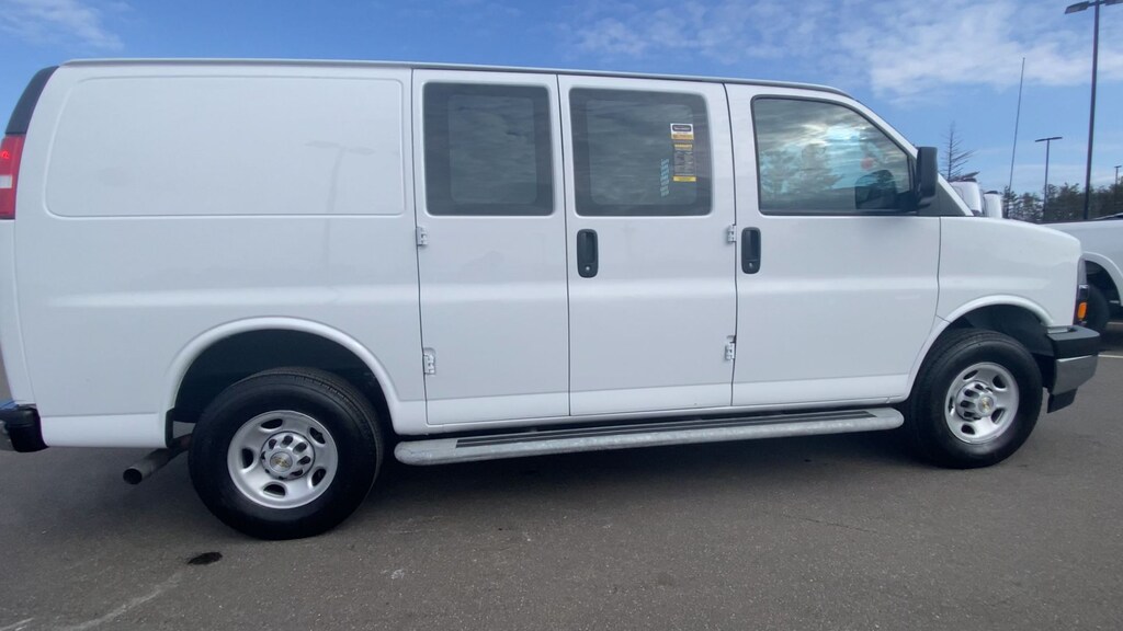 Used 2024 Chevrolet Express Cargo 2500 Work Van Van Cargo Van