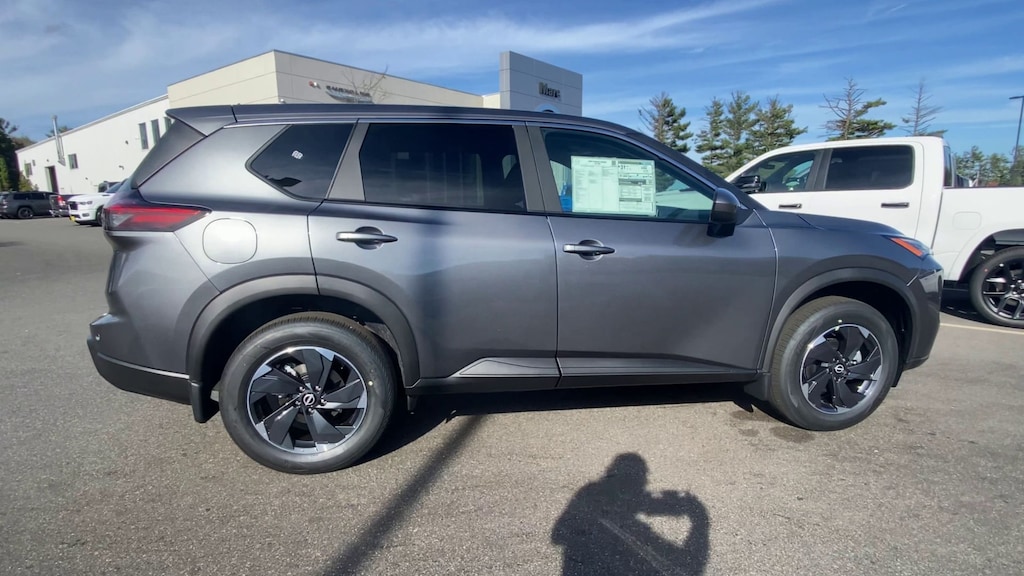 New 2026 Nissan Rogue SV SUV