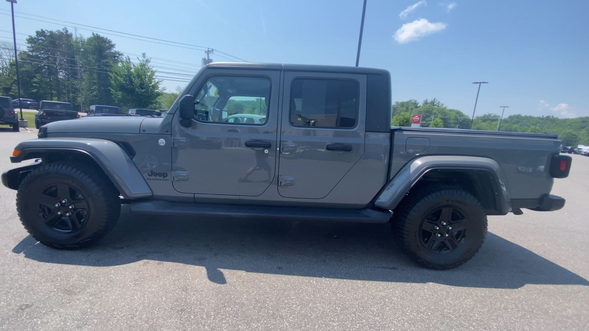 2021 Jeep Gladiator Sport S - Photo 7