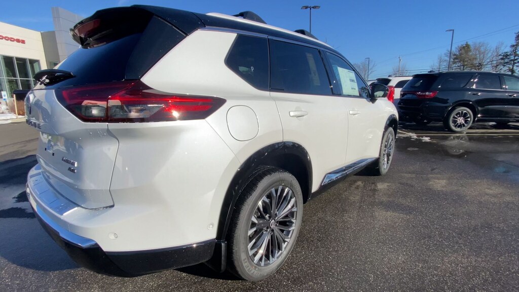 New 2026 Nissan Rogue Platinum SUV