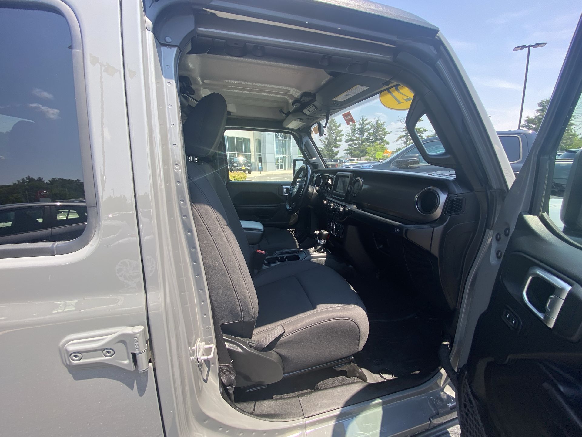 2021 Jeep Gladiator Sport S - Photo 24