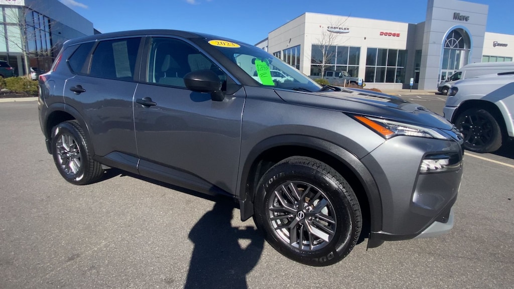 Used 2023 Nissan Rogue S SUV