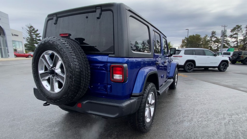 Used 2020 Jeep Wrangler Unlimited Sahara SUV