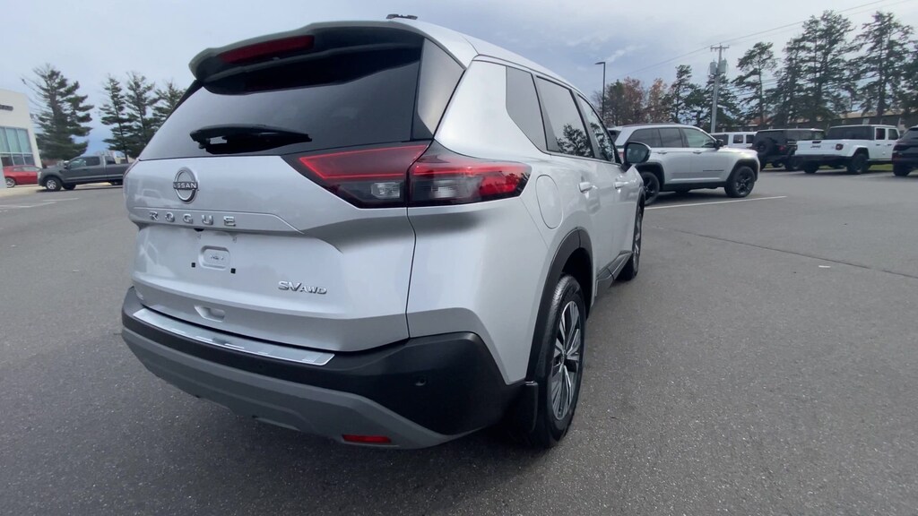 Used 2023 Nissan Rogue SV SUV
