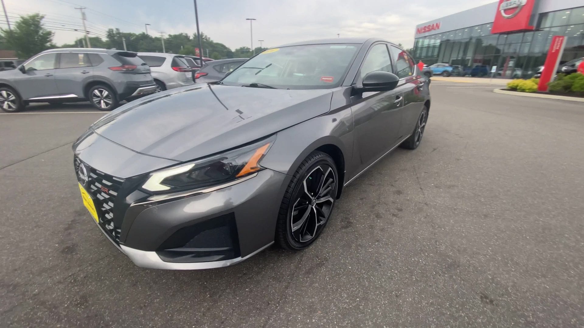 2024 Nissan Altima SR - Photo 6
