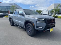 2025 Nissan Frontier PRO-4X Truck Crew Cab