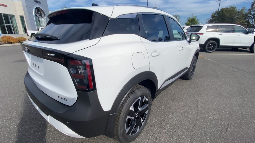 New 2026 Nissan Kicks SV SUV