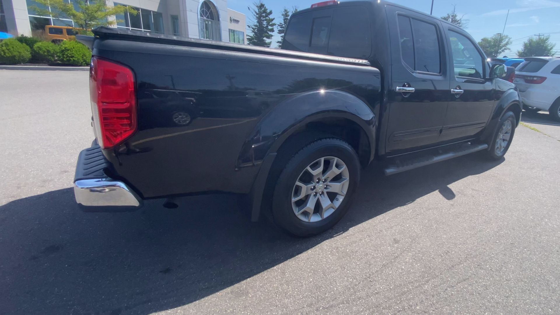 Gray (Magnetic Black Pearl G41) 2019 Nissan Frontier Pickup Truck Four-Wheel Drive 5-Speed Automatic