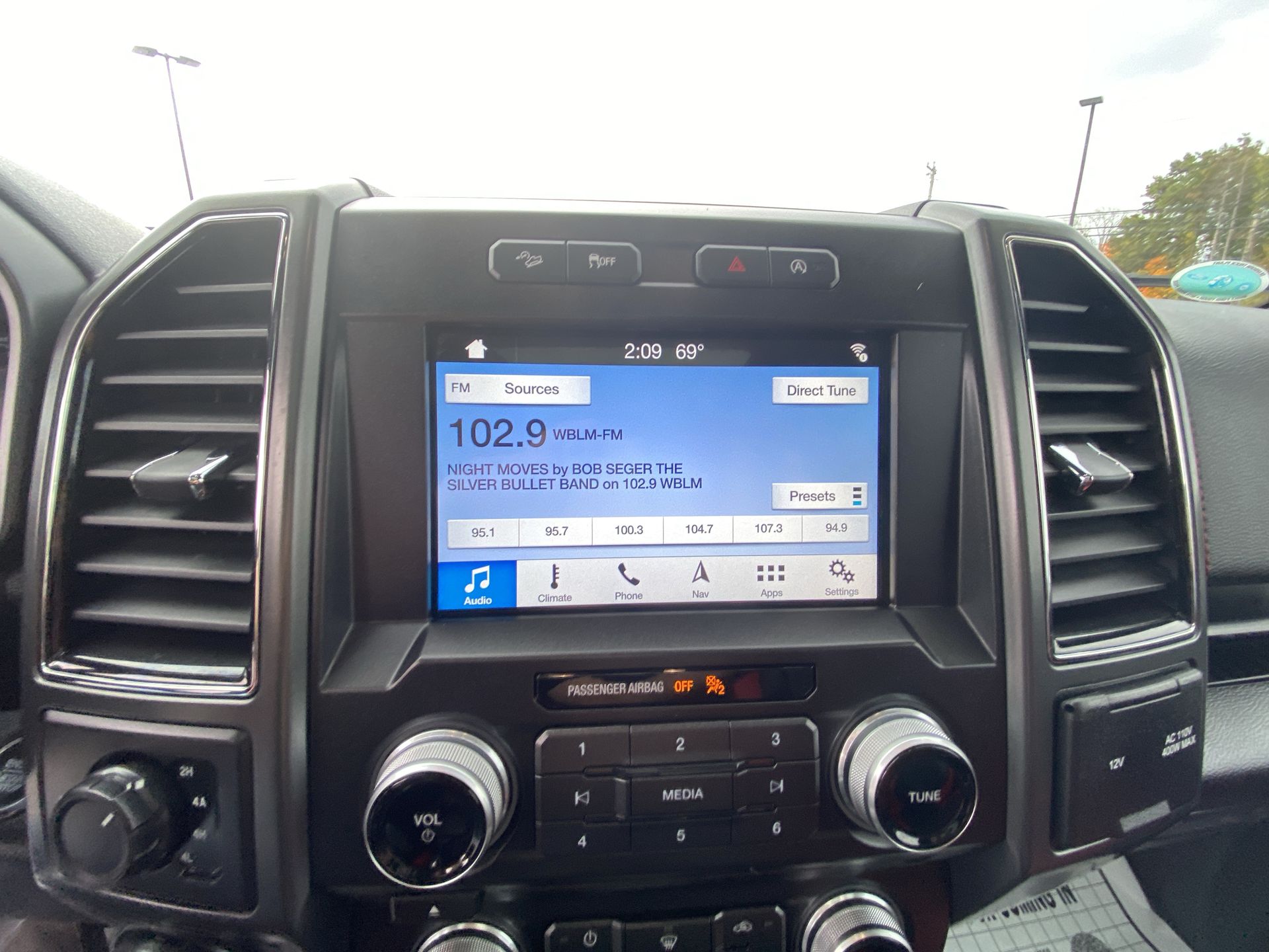 2018 Ford F-150 Lariat - Photo 15