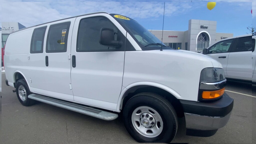 Used 2024 Chevrolet Express Cargo 2500 Work Van Van Cargo Van