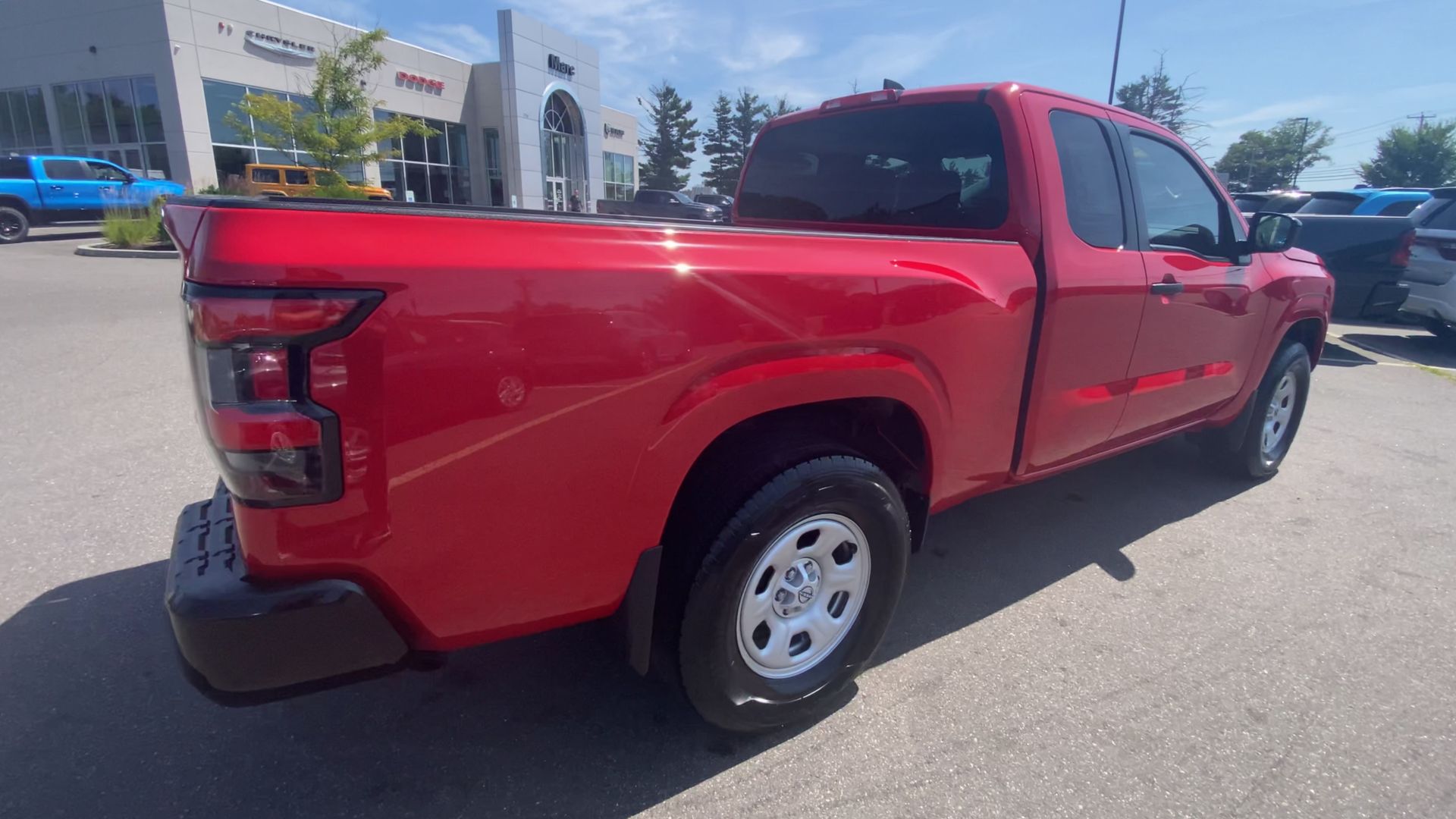 Red Alert A20 2022 Nissan Frontier Pickup Truck Four-Wheel Drive 9-Speed Automatic
