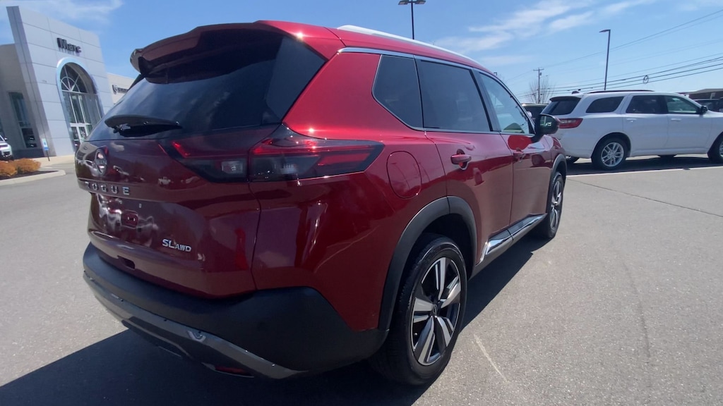 Used 2023 Nissan Rogue SL SUV