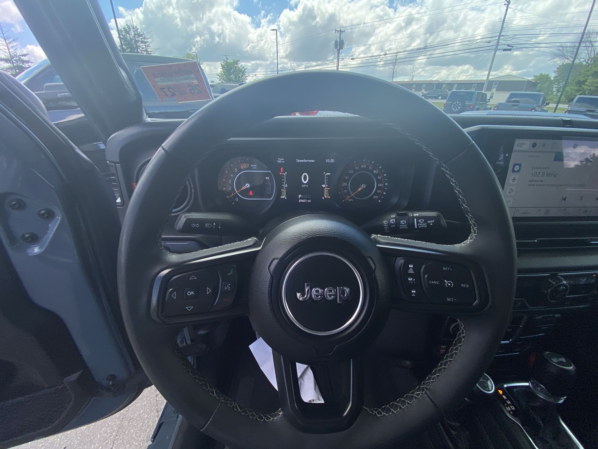 2025 Jeep Wrangler 4-Door Rubicon - Photo 14