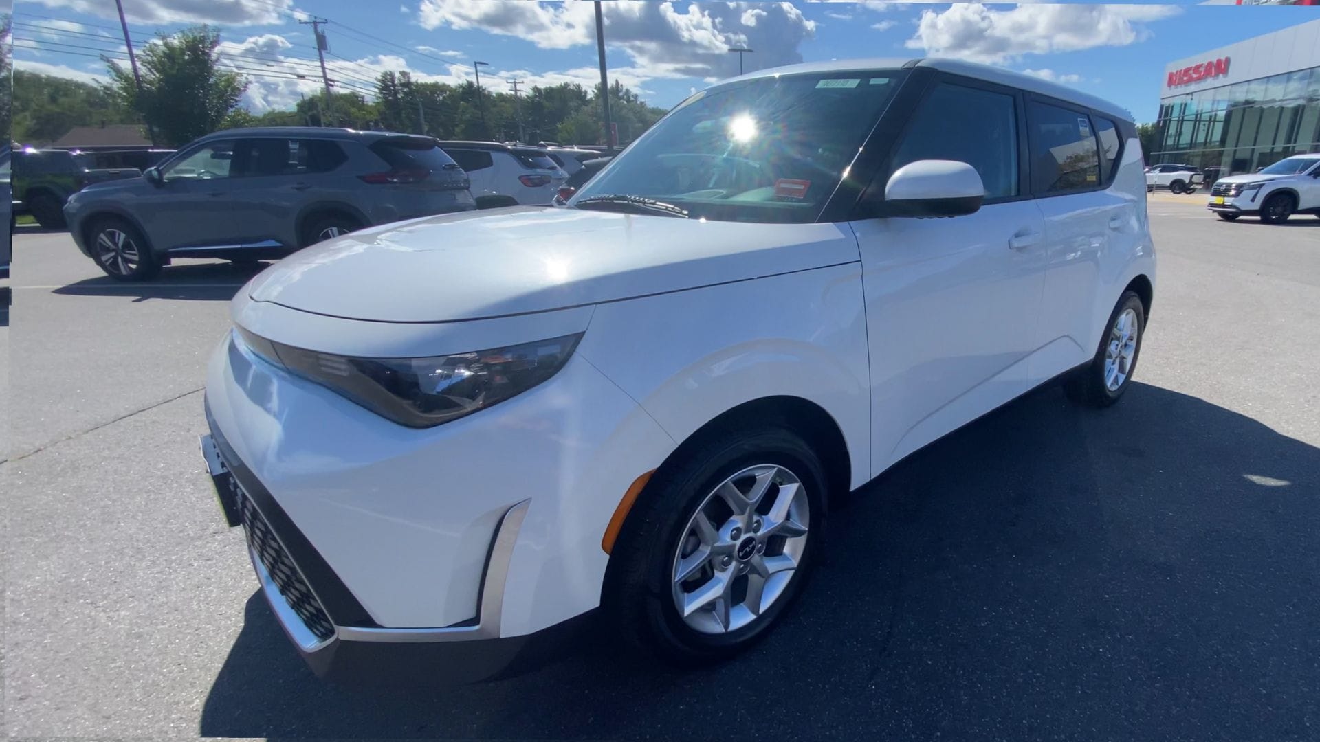 2024 Kia Soul LX - Photo 6