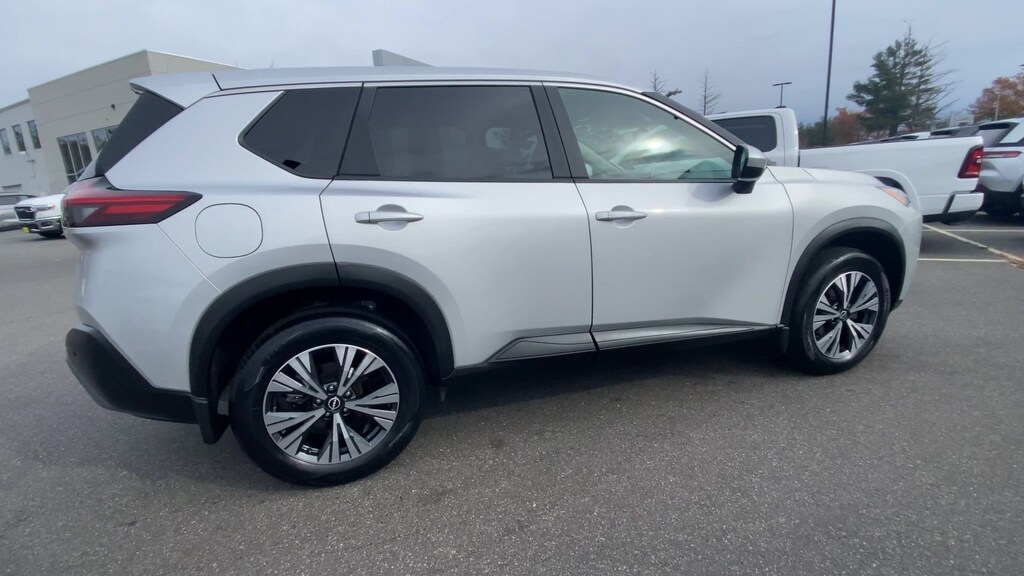 Used 2023 Nissan Rogue SV SUV