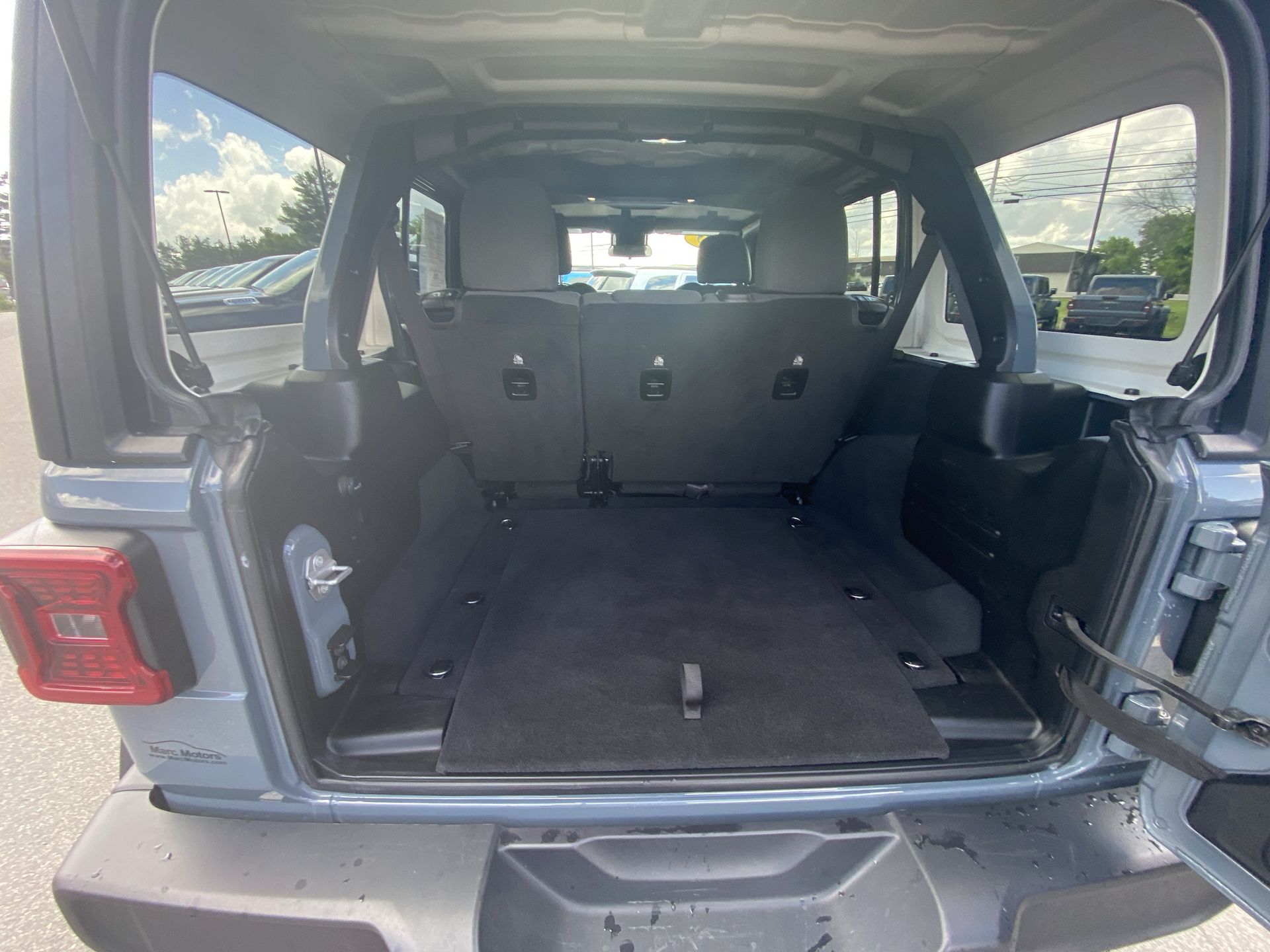 2025 Jeep Wrangler 4-Door Rubicon - Photo 22