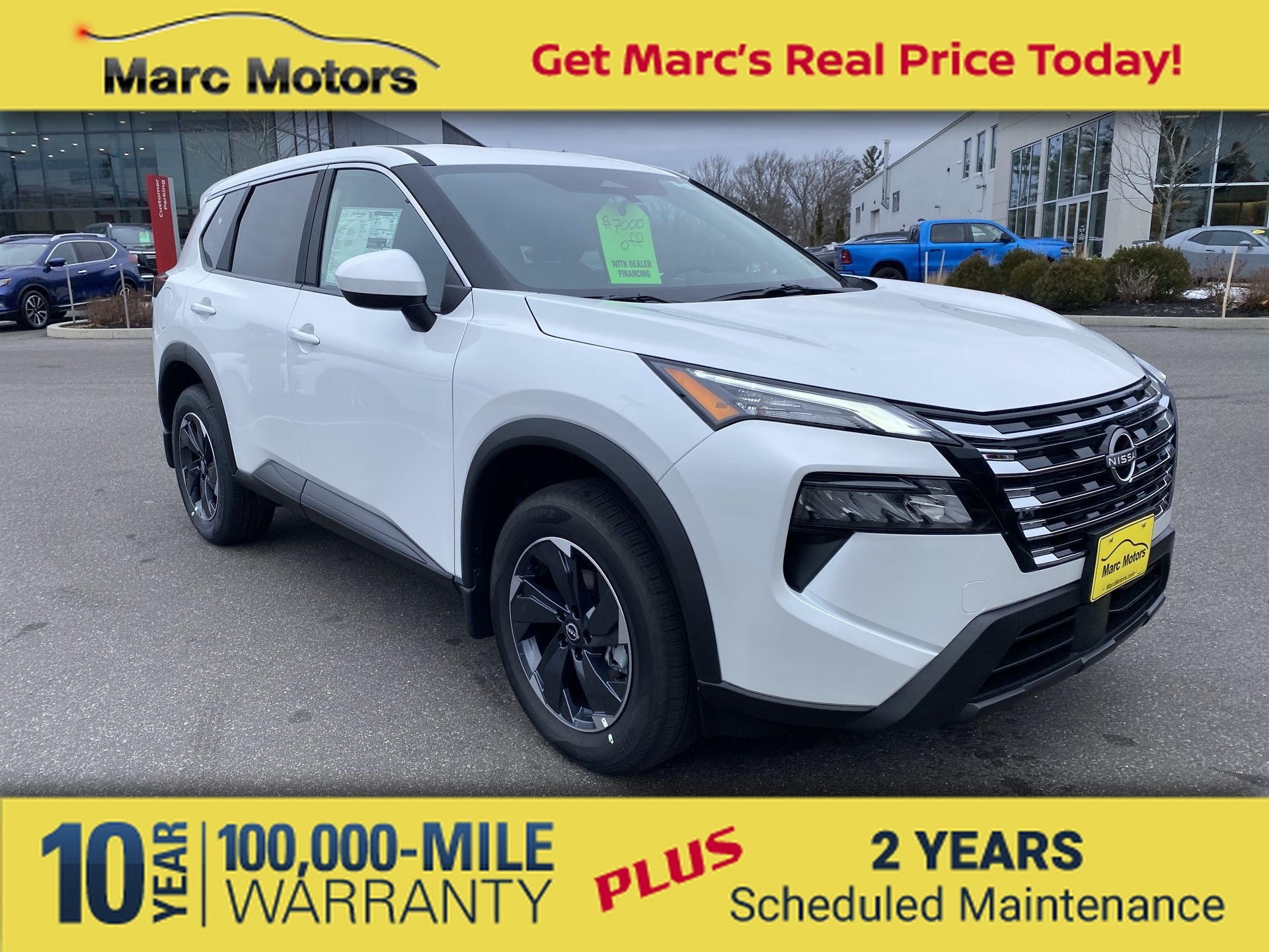 2026 Nissan Rogue SV's photo