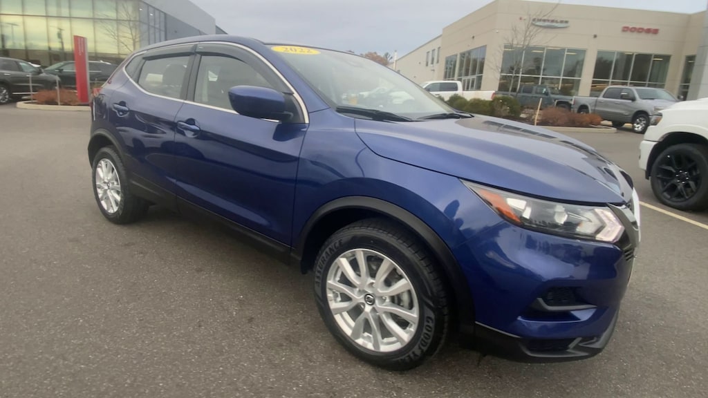 Used 2022 Nissan Rogue Sport S SUV