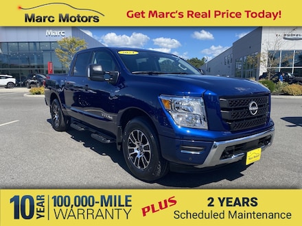 2024 Nissan Titan Truck Crew Cab