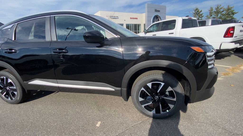 New 2026 Nissan Kicks SV SUV