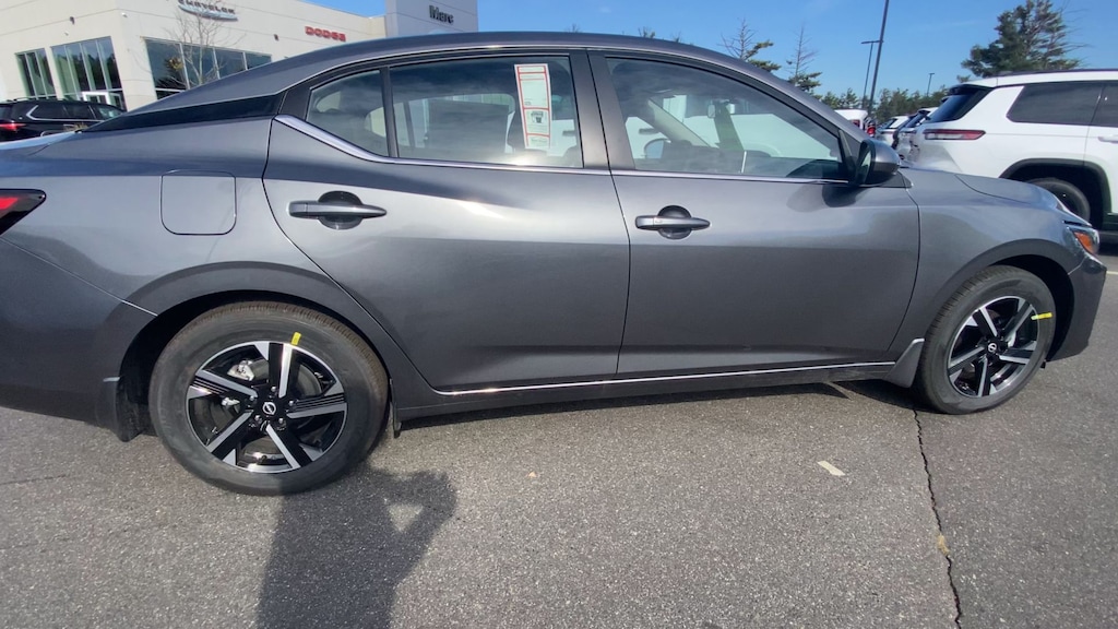 New 2025 Nissan Sentra SV Sedan