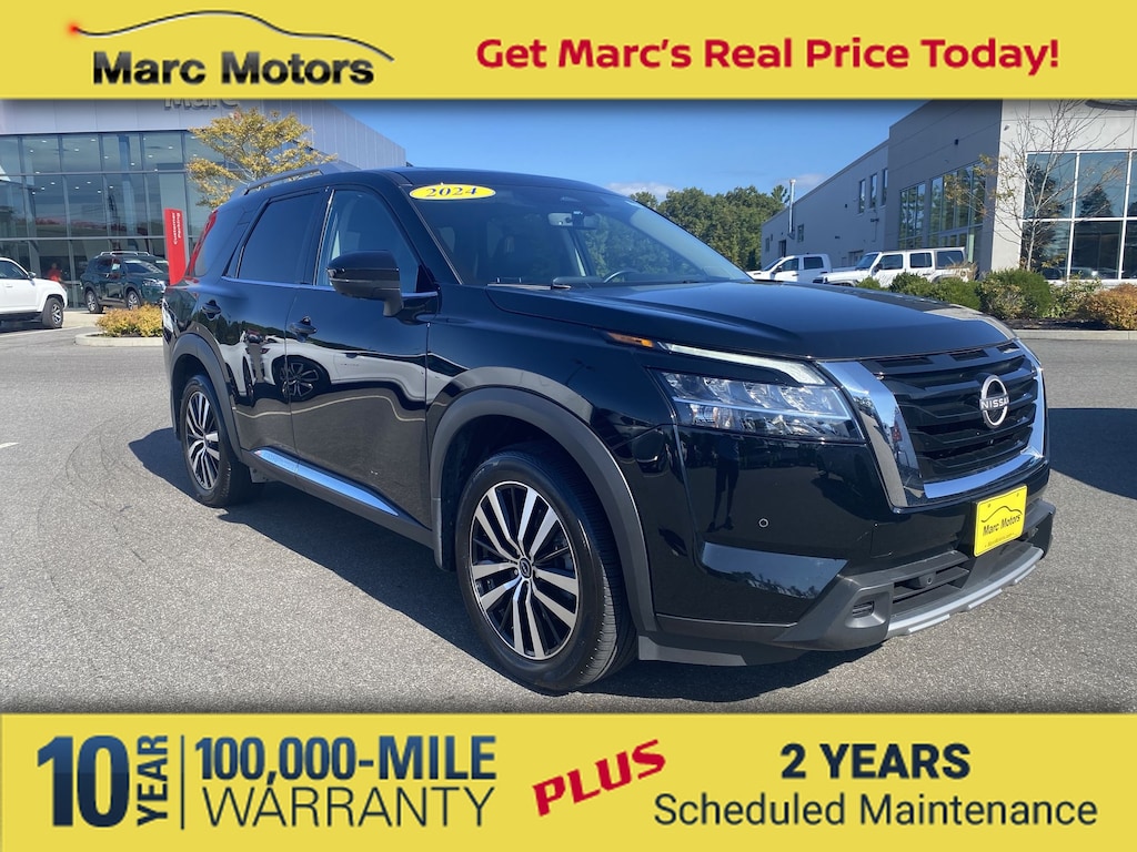 Used 2024 Nissan Pathfinder Platinum SUV