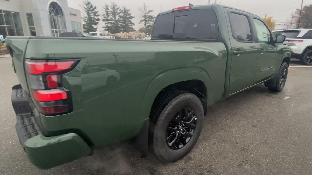New 2026 Nissan Frontier SV Truck Crew Cab