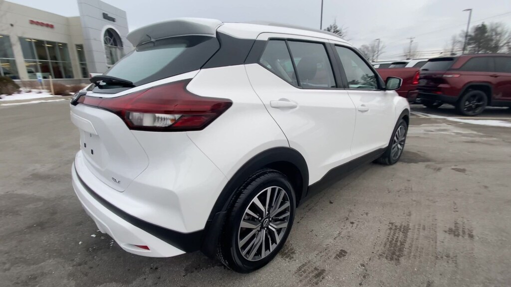 Used 2022 Nissan Kicks SV SUV