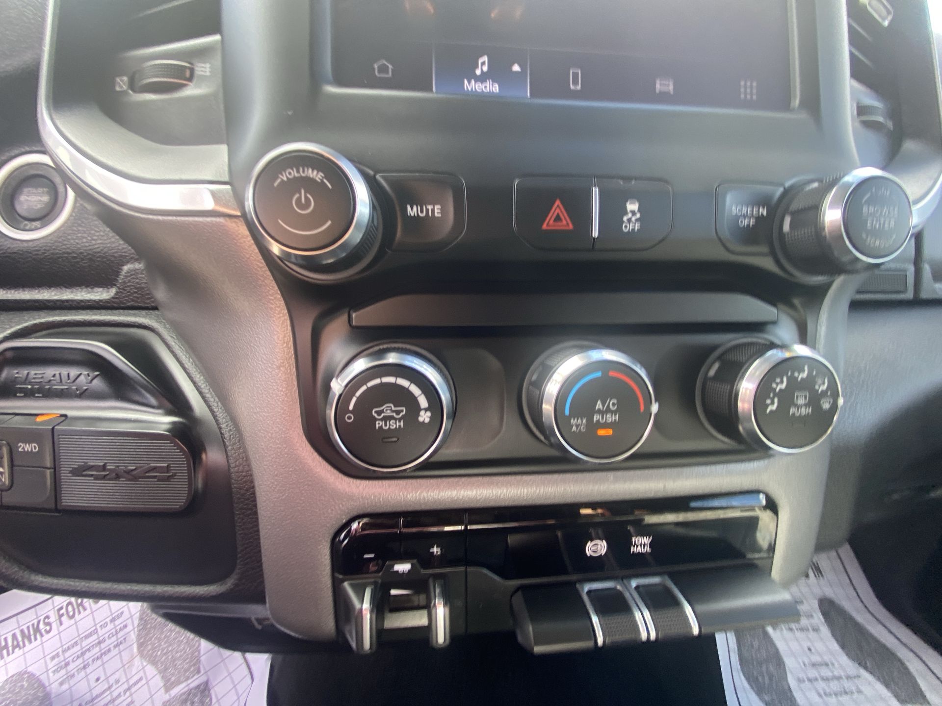 2024 RAM Ram 2500 Pickup Big Horn - Photo 18