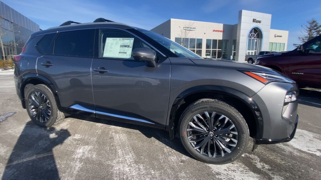 New 2026 Nissan Rogue Platinum SUV