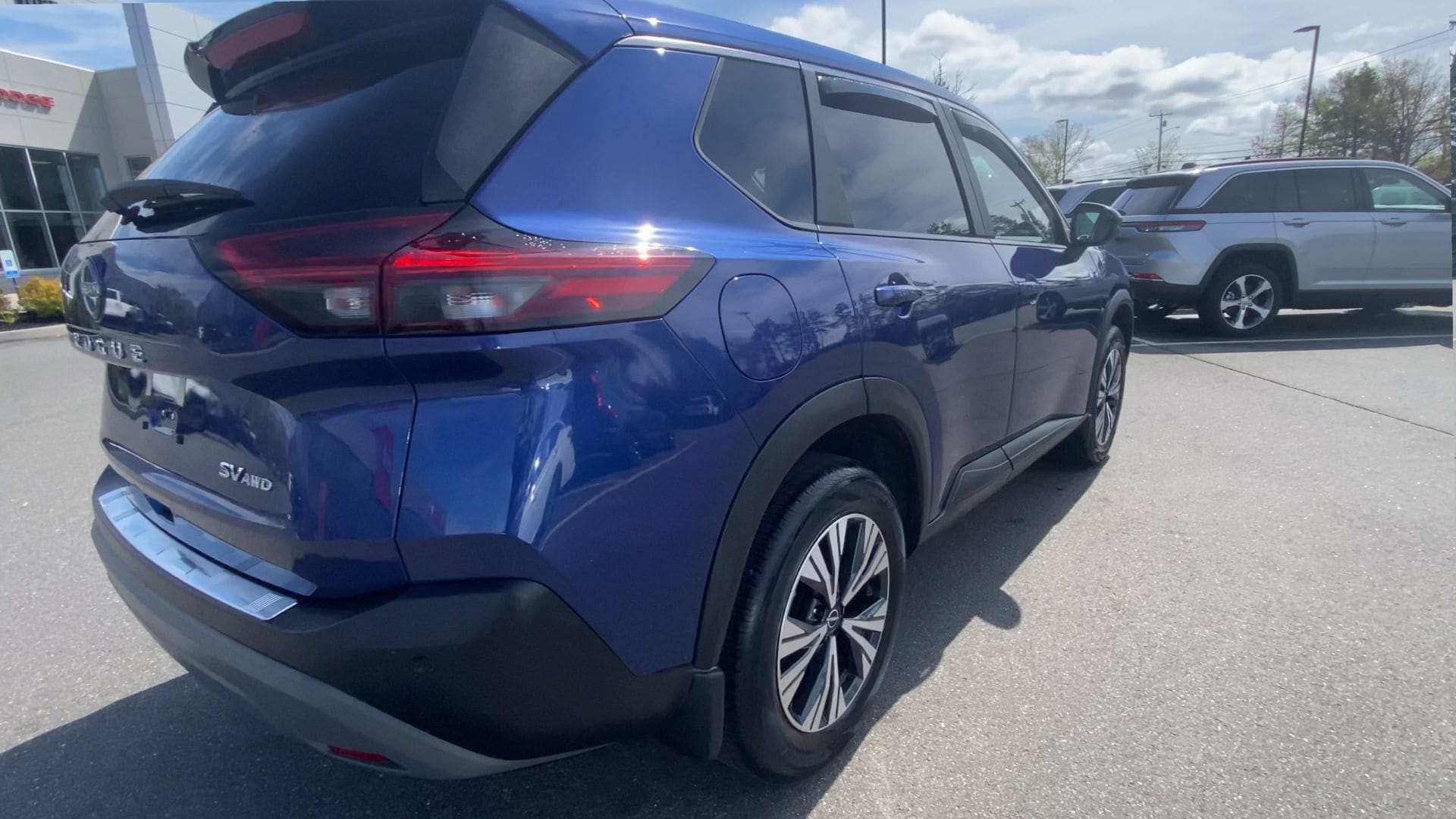 Used 2022 Nissan Rogue SV with VIN 5N1BT3BB8NC675922 for sale in Sanford, ME