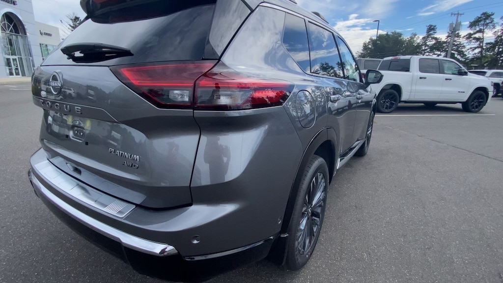 New 2026 Nissan Rogue Platinum SUV
