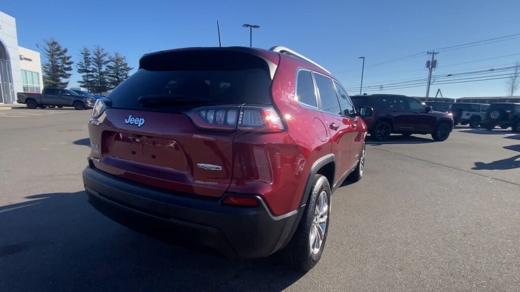 Used 2021 Jeep Cherokee Latitude Plus SUV