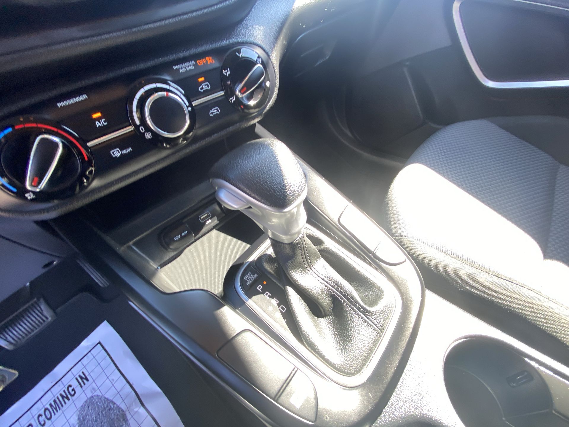 2024 Kia Soul LX - Photo 19