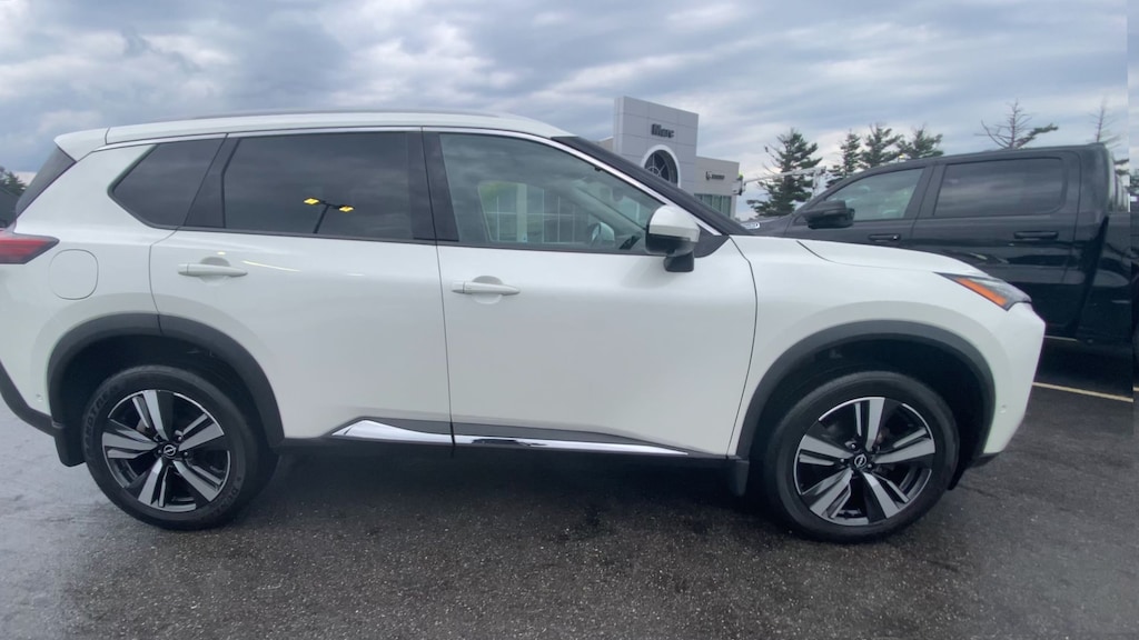 Used 2023 Nissan Rogue SL SUV
