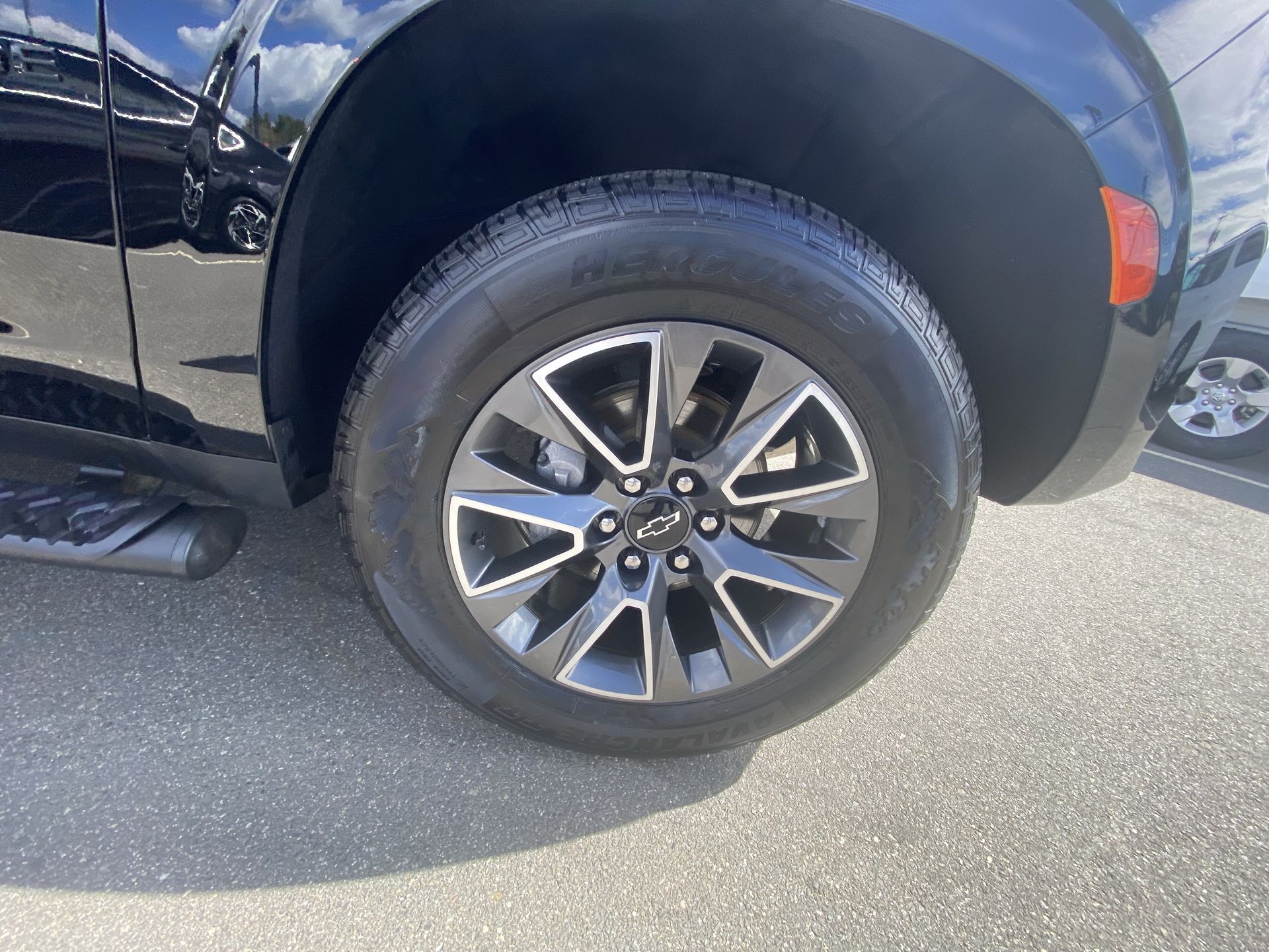2023 Chevrolet Tahoe Z71 - Photo 10